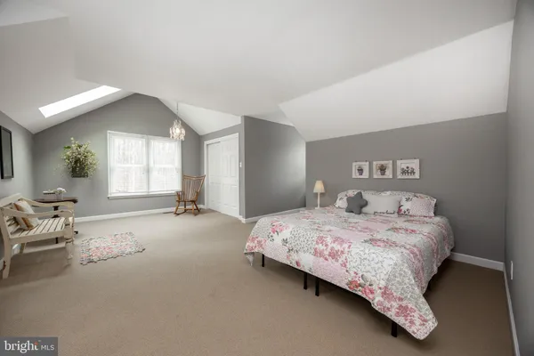 $915,000 | 32 McLeod Pond Road, Glenmoore, PA 19343