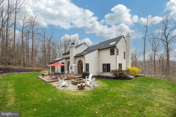 $915,000 | 32 McLeod Pond Road, Glenmoore, PA 19343