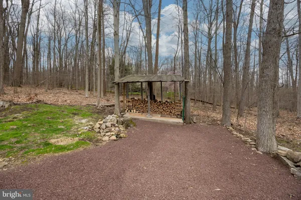 $915,000 | 32 McLeod Pond Road, Glenmoore, PA 19343