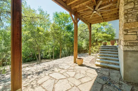 $1,250,000 | 2303 Doral Drive, Austin, TX 78746