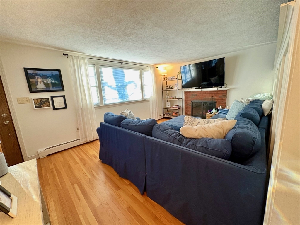 14 Sheridan Road Wilmington, MA 01887 - Photo 19 of 23 Gallery Image 19