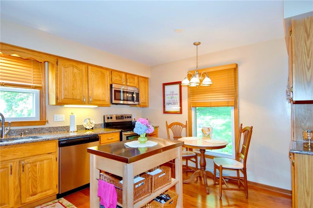 505 White Birch Court Pittsburgh, PA 15238 - Photo 6 of 21 Gallery Image 6