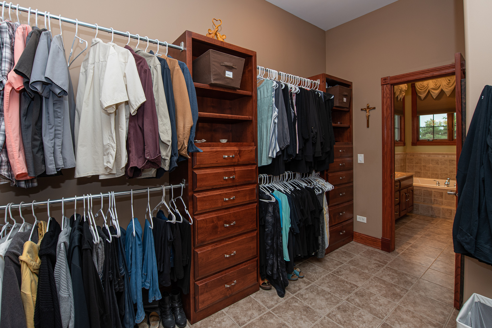 19657 West Sharp Road Elwood, IL 60421 - Photo 22 of 64 a view of walk in closet with clothes