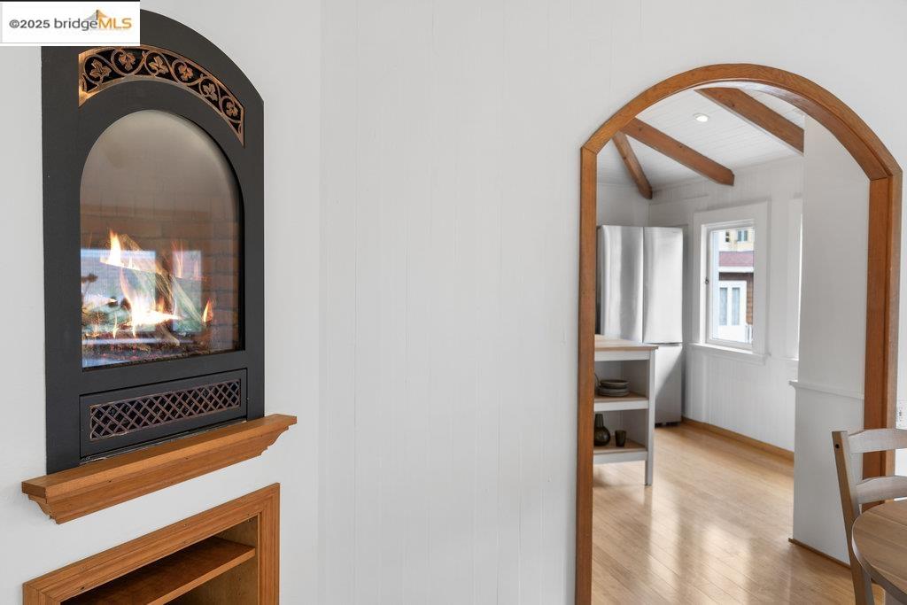 2587 Piedmont Avenue, Unit 3 Berkeley, CA 94704 - Photo 11 of 33 a view of livingroom with furniture and wooden floor