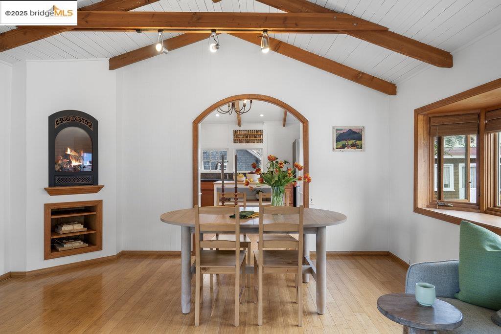 2587 Piedmont Avenue, Unit 3 Berkeley, CA 94704 - Photo 9 of 33 a view of a dining room with furniture and wooden floor