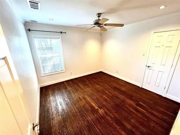 $2,850 | 8515 Glencrest Lane, Dallas, TX 75209