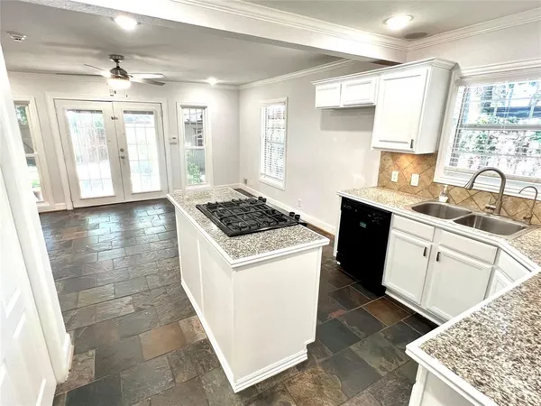 $2,850 | 8515 Glencrest Lane, Dallas, TX 75209