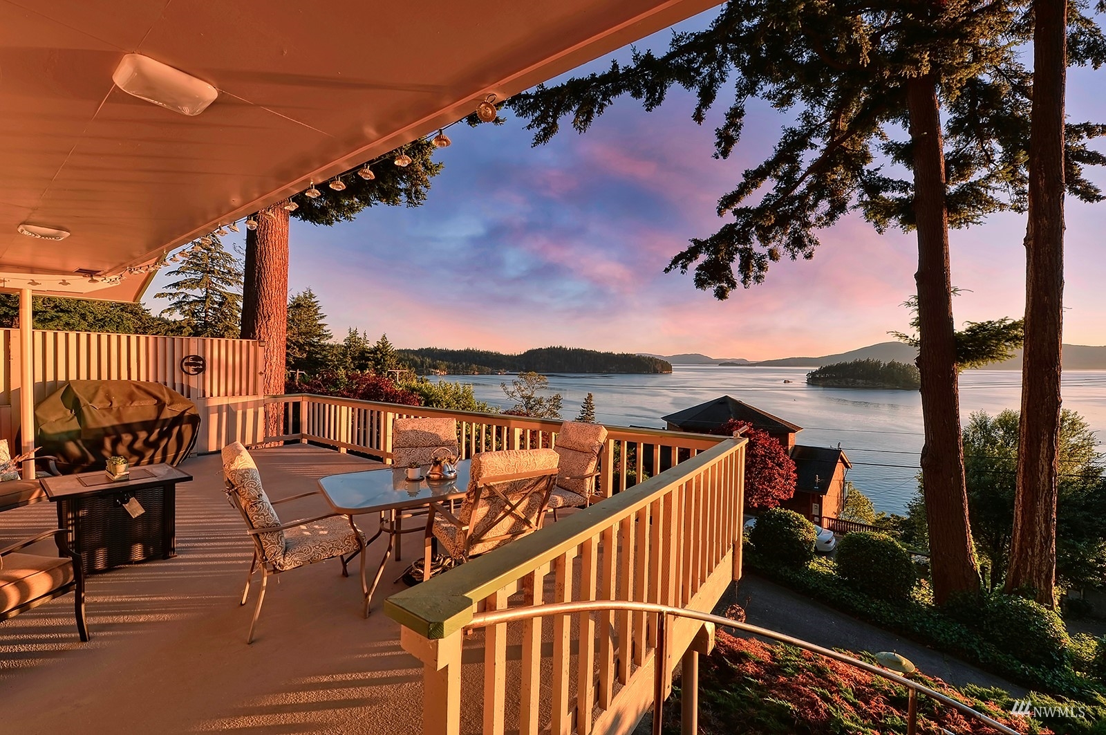 1046 Chuckanut Drive, Bellingham, WA 98229 Compass