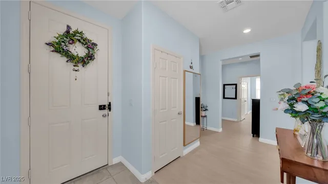 $2,650 | 5827 Casa Branca Street, Las Vegas, NV 89148