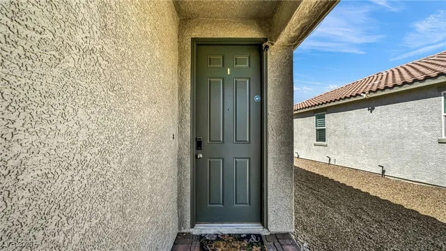 $2,650 | 5827 Casa Branca Street, Las Vegas, NV 89148