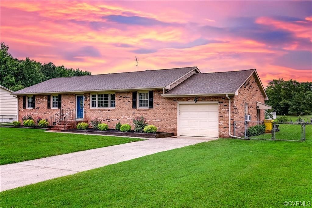 2304 Chemin Road Sandston, VA 23150 - Photo 1 of 18 Gallery Image 1
