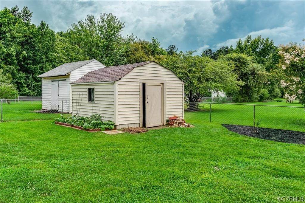 2304 Chemin Road Sandston, VA 23150 - Photo 18 of 18 Gallery Image 18