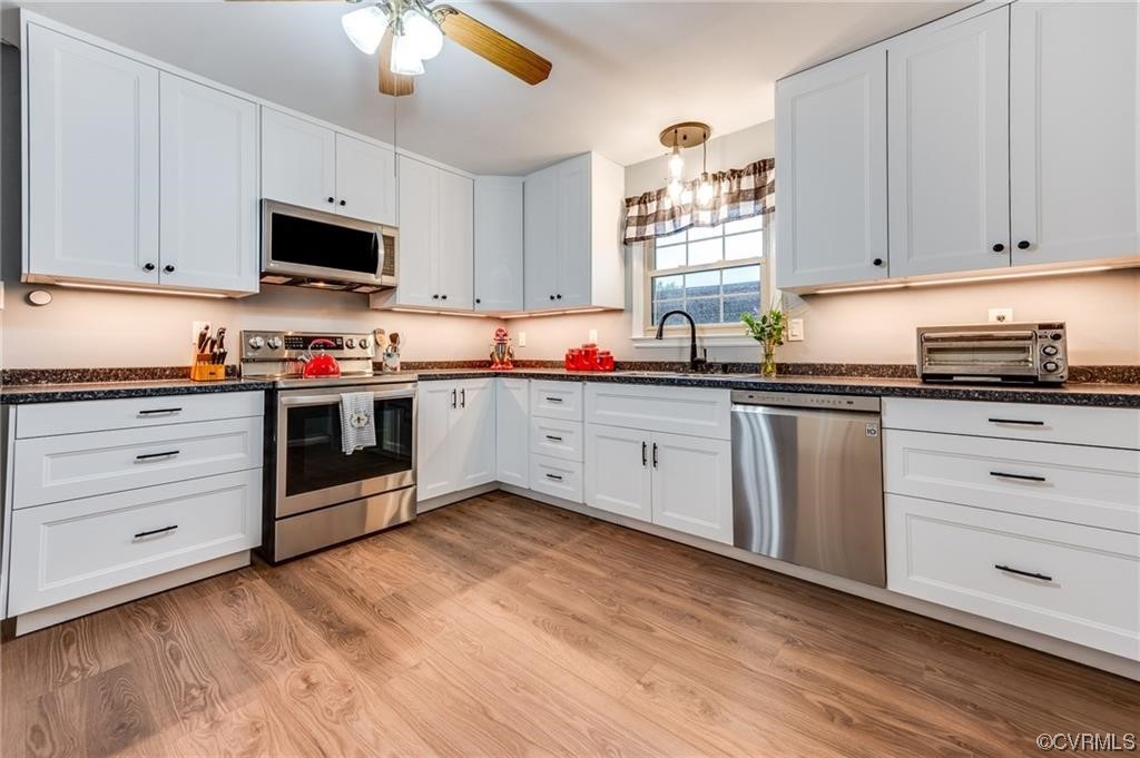 2304 Chemin Road Sandston, VA 23150 - Photo 4 of 18 Gallery Image 4