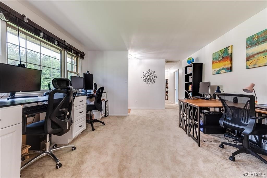 2304 Chemin Road Sandston, VA 23150 - Photo 10 of 18 Gallery Image 10