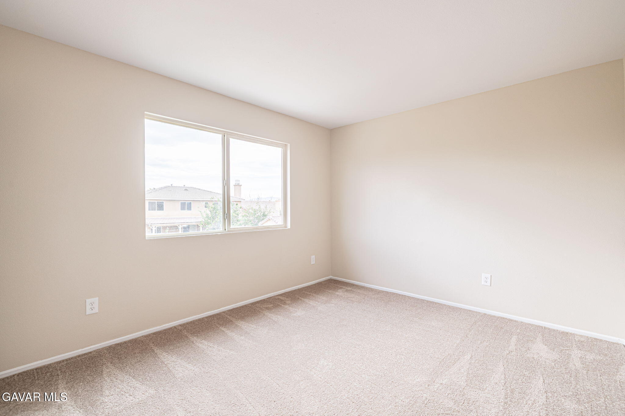 2834 Allessandra Court Lancaster, CA 93535 - Photo 45 of 51 an empty room with a window