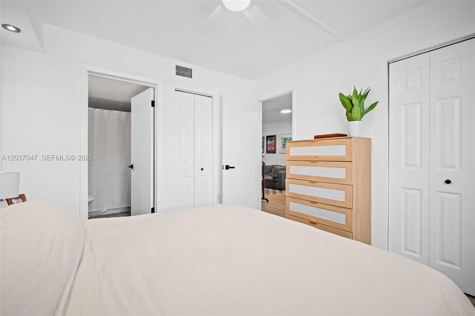 2575 Southwest 27th Avenue, Unit 304 Miami, FL 33133 - Photo 8 of 15