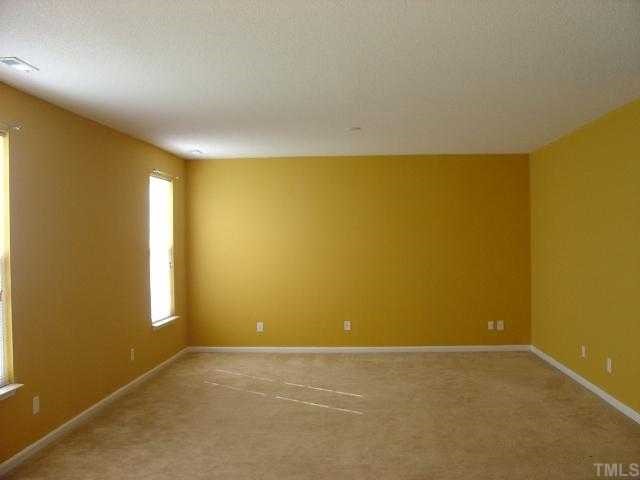 2843 Orchard Trace Way Raleigh, NC 27610 - Photo 4 of 9 Family Room