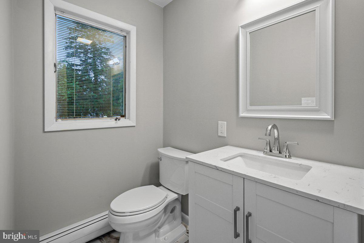 17 Perry Drive Ewing, NJ 08628 - Photo 28 of 45