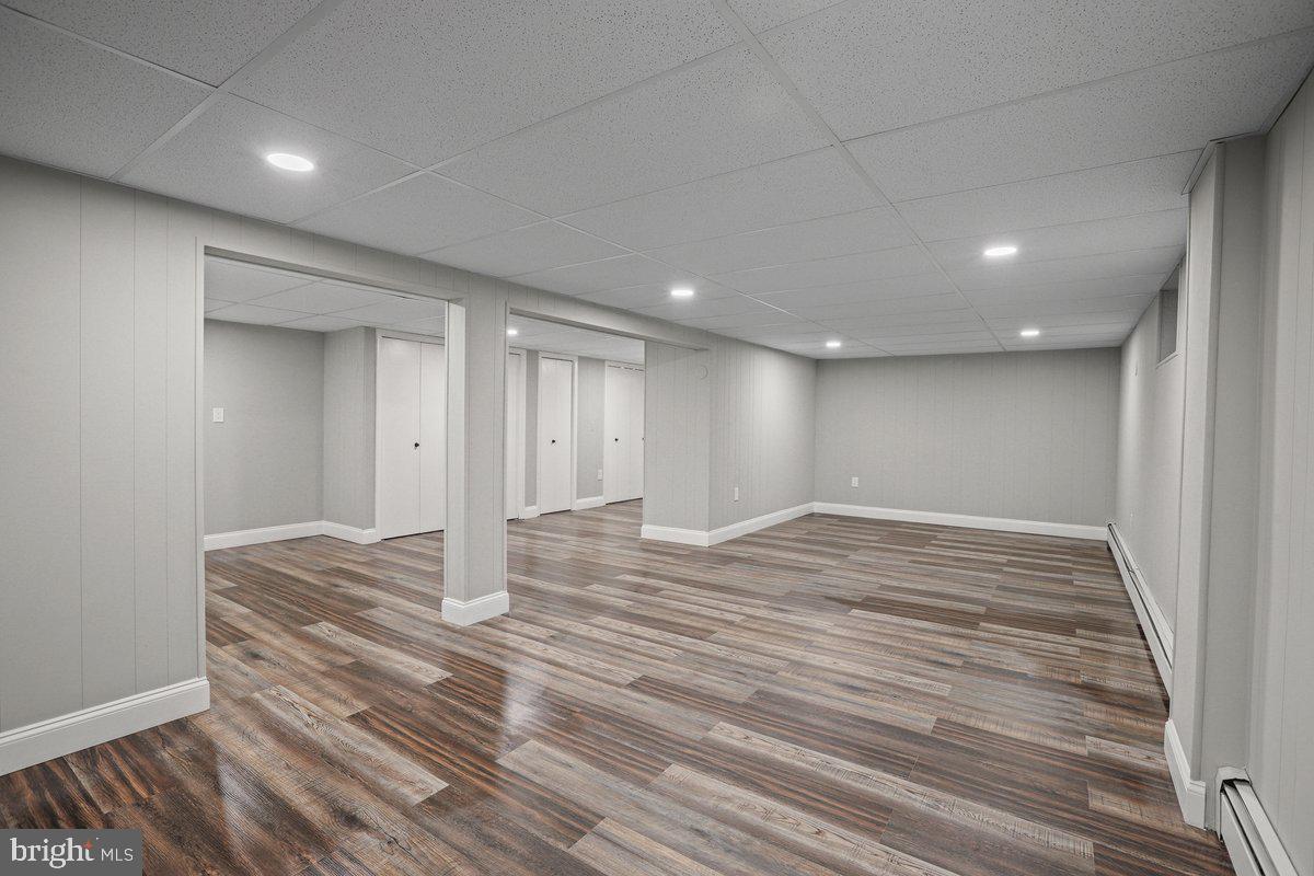 17 Perry Drive Ewing, NJ 08628 - Photo 32 of 45