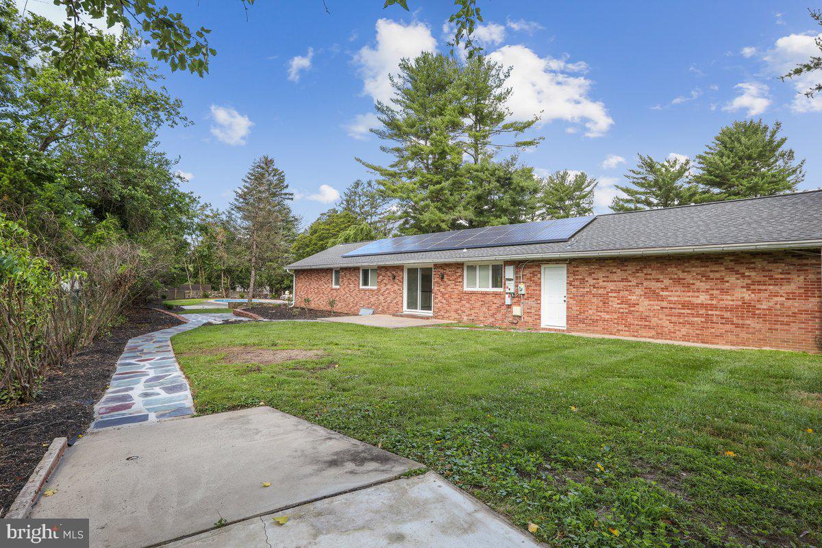 17 Perry Drive Ewing, NJ 08628 - Photo 39 of 45