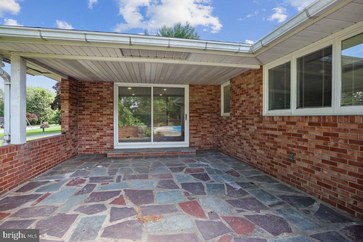 17 Perry Drive Ewing, NJ 08628 - Photo 42 of 45