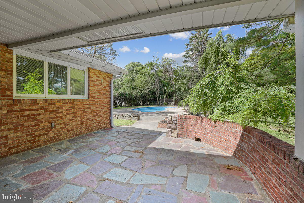 17 Perry Drive Ewing, NJ 08628 - Photo 43 of 45