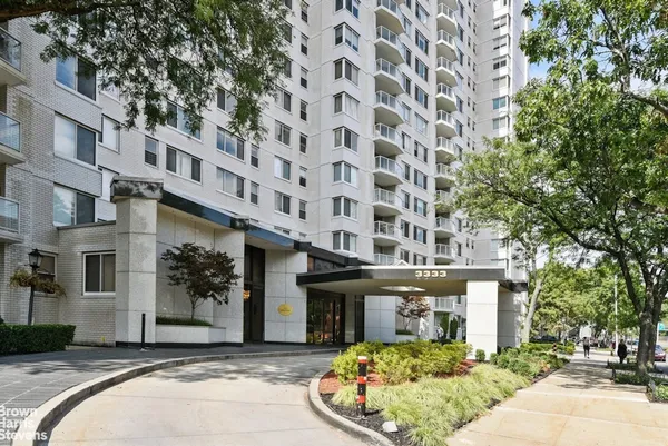 $325,000 | 3333 Henry Hudson Parkway, Unit 2G | Riverdale