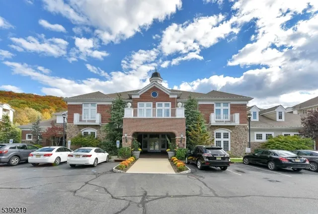 $449,000 | 9116 Warren's Way, Unit 116, Wanaque, NJ 07465