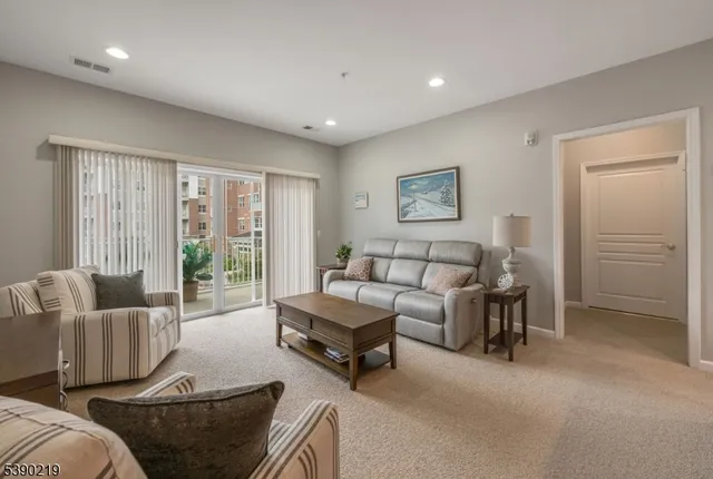 $449,000 | 9116 Warren's Way, Unit 116, Wanaque, NJ 07465