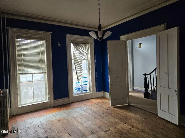 $164,900 | 69 South Main Street, Castleton-on-Hudson, NY 12033