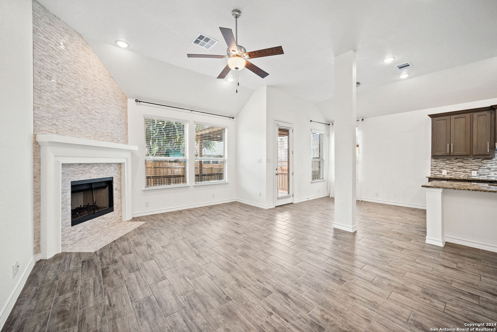 9767 Innes Place Boerne, TX 78006 - Photo 4 of 25