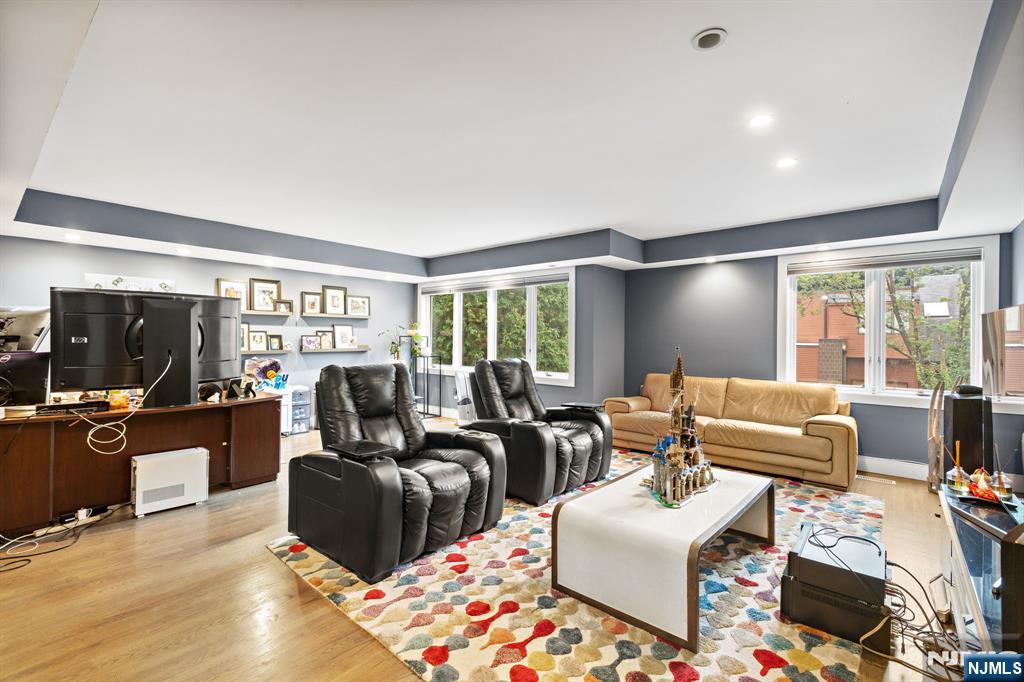 53 Hidden Ledge Road Englewood, NJ 07631 - Photo 21 of 40 Gallery Image 21
