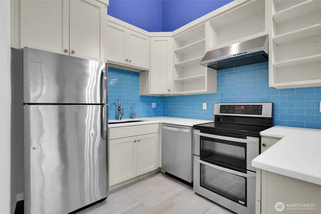 $2,750 | 2937 76th Avenue Southeast, Unit 33C, Mercer Island, WA 98040