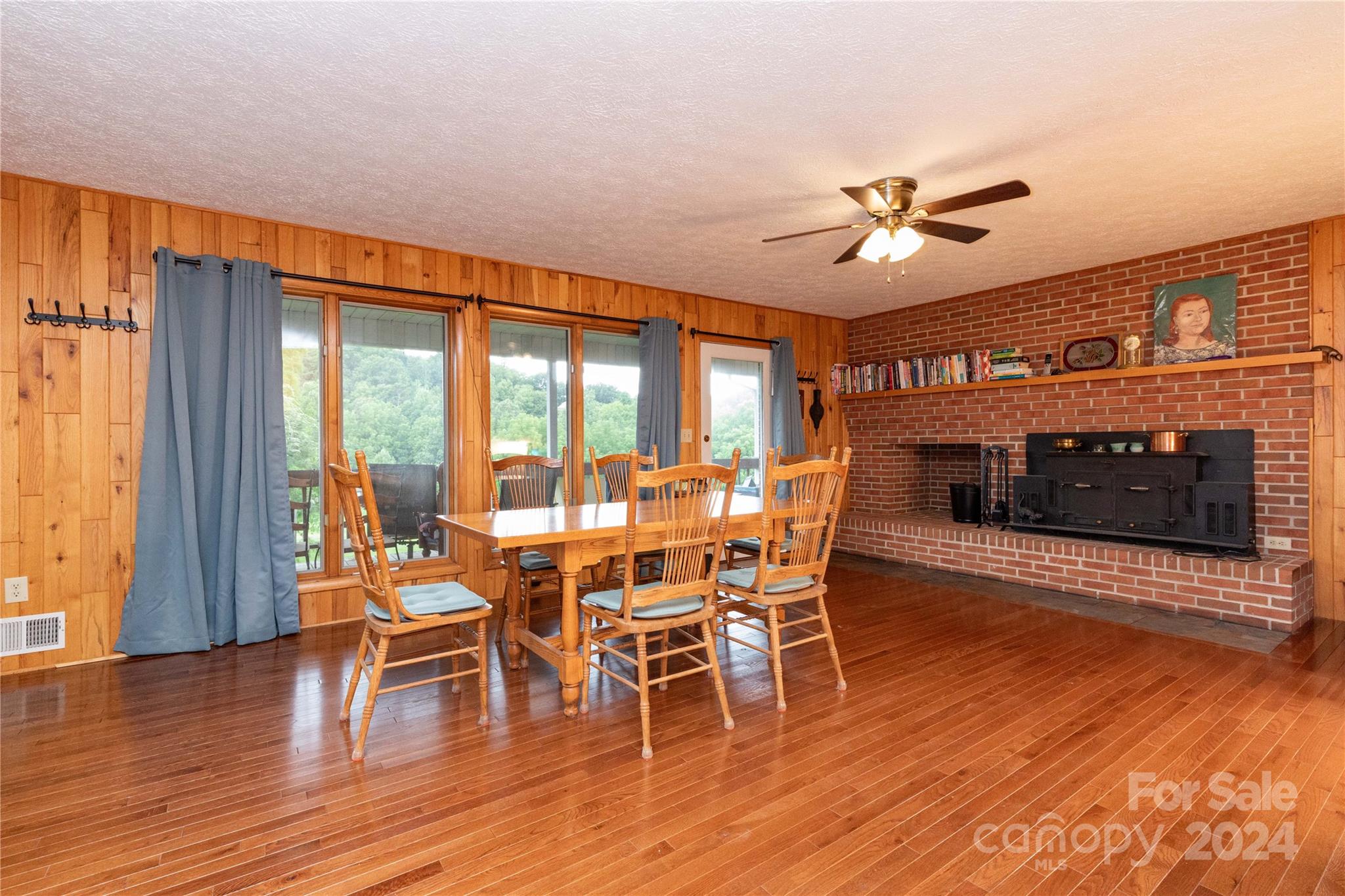 30 Lon Israel Road Candler, NC 28715 - Photo 18 of 48 Gallery Image 18
