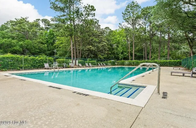 $2,000 | 4905 Pompano Court, Wilmington, NC 28403