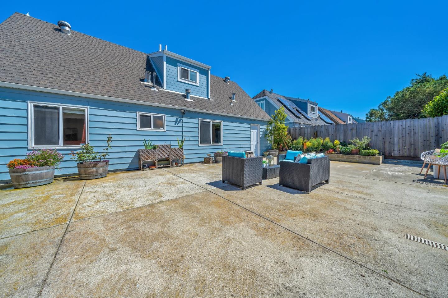 428 Glasgow Drive Pacifica, CA 94044 - Photo 5 of 13 a front view of a house with plants