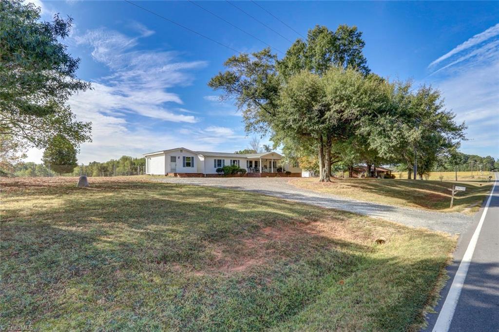 3074 Iron Works Road Reidsville, NC 27320 - Photo 3 of 25