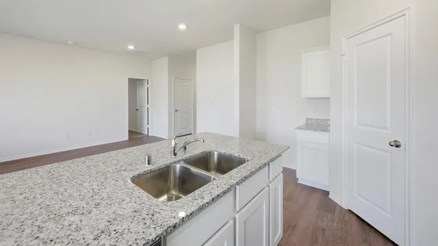 $270,990 | 3313 Spaulding Drive, Paris, TX 75460