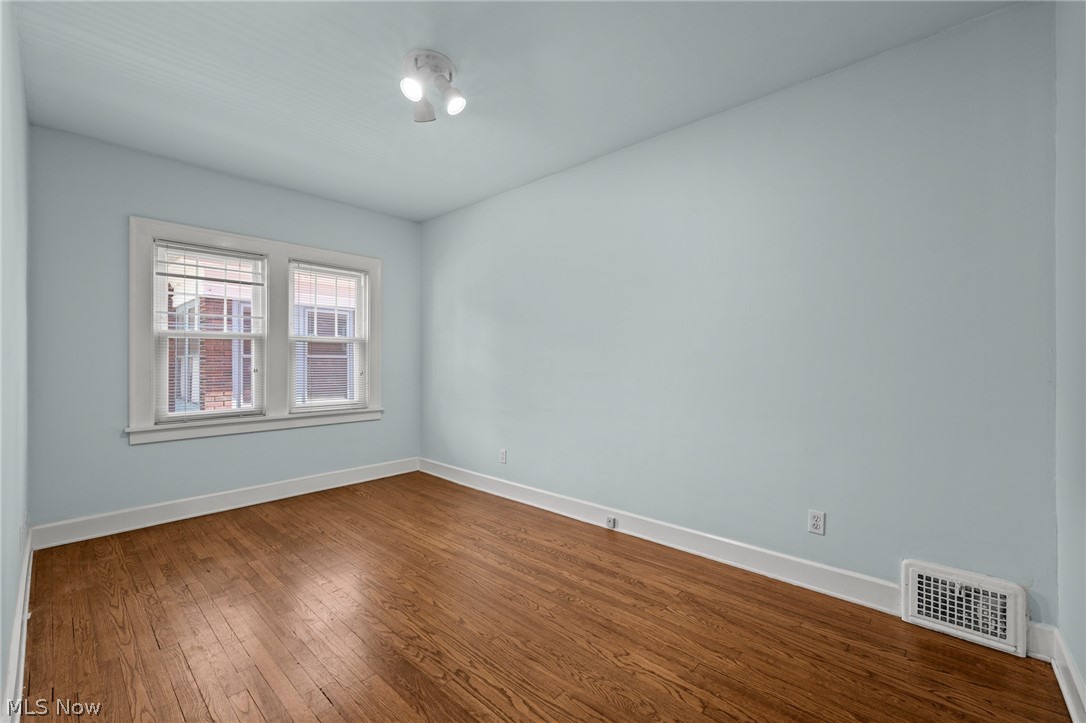 2612 Canterbury Road Cleveland Heights, OH 44118 - Photo 21 of 39 Gallery Image 21