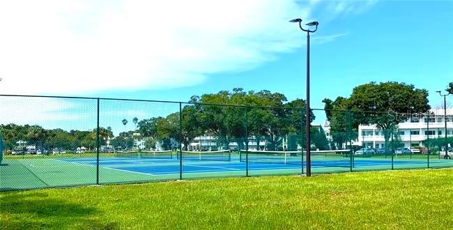 2451 Canadian Way, Unit 59 Clearwater, FL 33763 - Photo 45 of 58 a view of a park