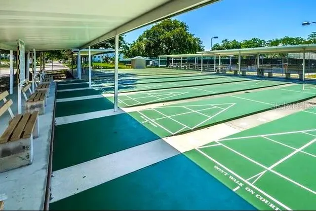 a view of a back yard with green space