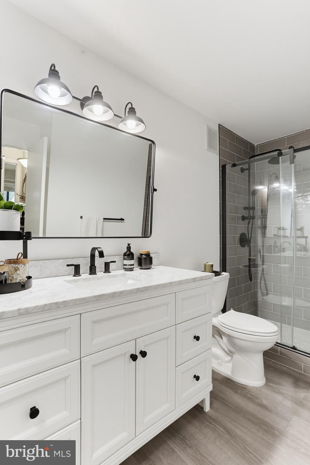 2205 Hunter's Run Drive Reston, VA 20191 - Photo 27 of 46