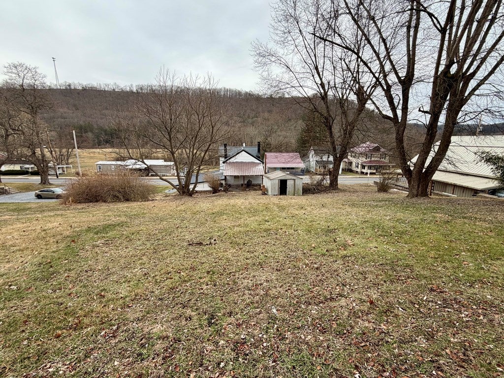 253 Standing Stone Road Huntingdon, PA 16652 - Photo 8 of 32 Gallery Image 8