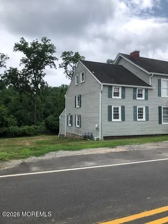 $2,500 | 5 Pleasant Valley Road, Unit 3, Holmdel, NJ 07733
