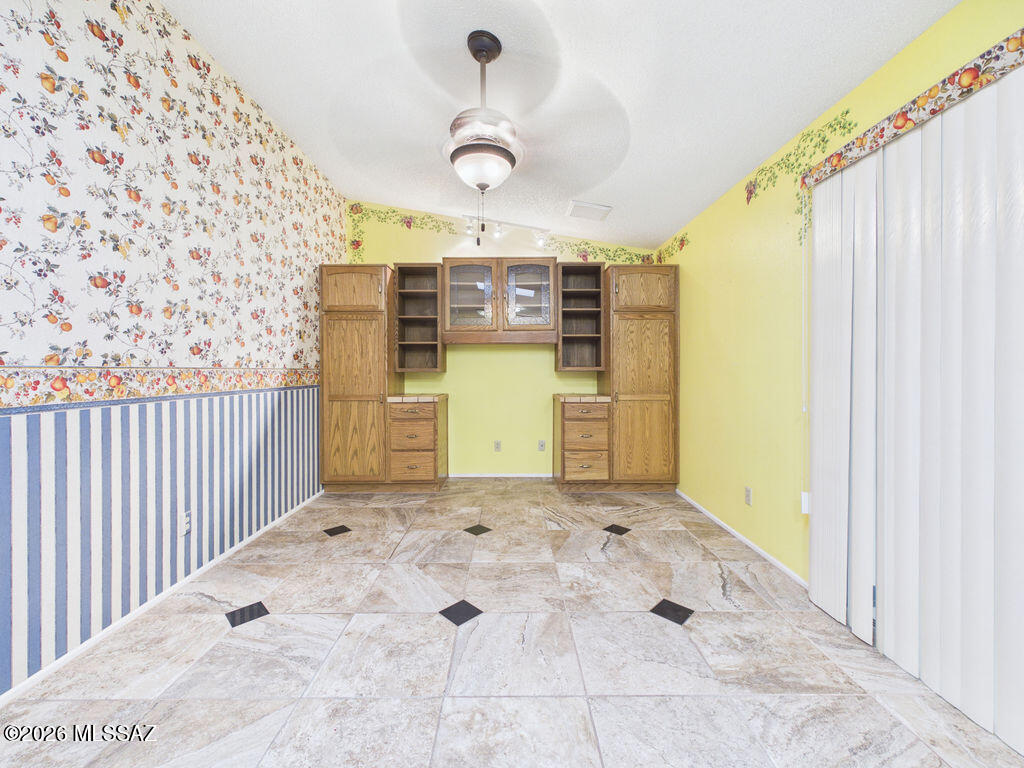 4251 North Wolford Road Tucson, AZ 85749 - Photo 26 of 36