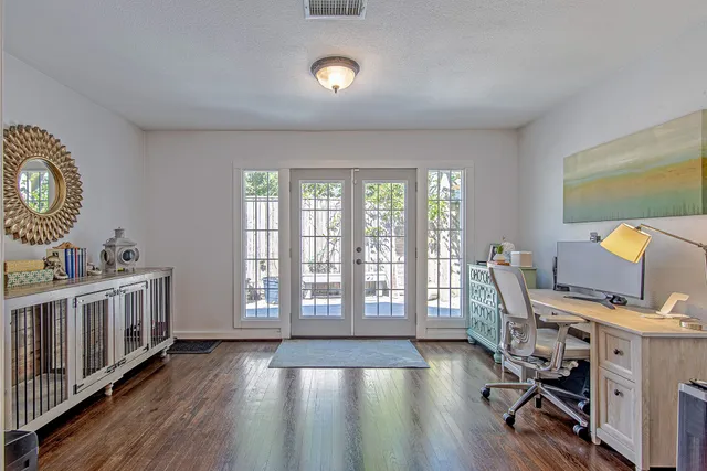 $648,900 | 520 West 30th Street, Houston, TX 77018