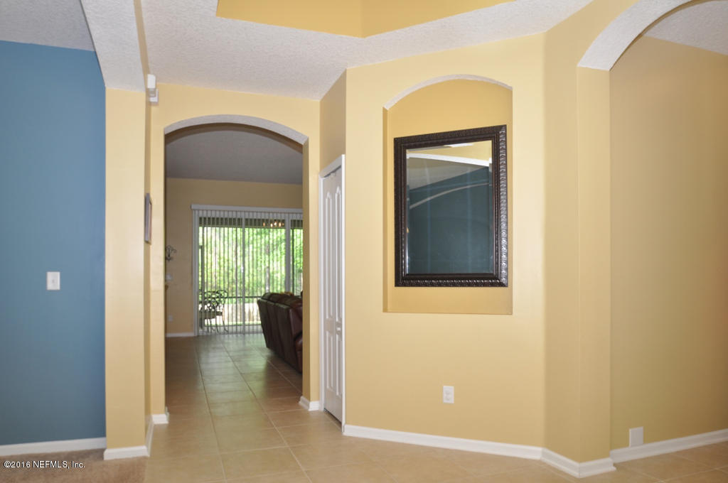 14462 Millhopper Road Jacksonville, FL 32258 - Photo 6 of 54 Entry Hall-Art Niche & Closet