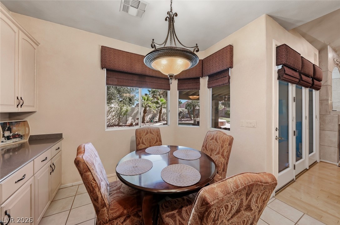 1861 Bogey Way Henderson, NV 89074 - Photo 15 of 39