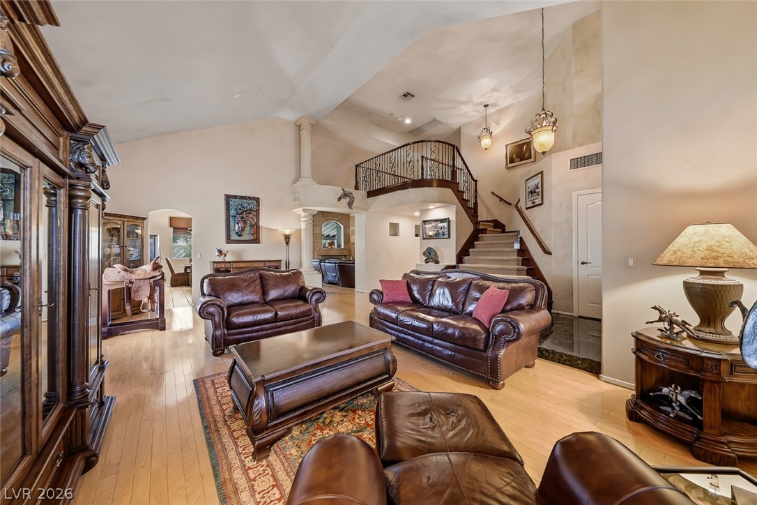 1861 Bogey Way Henderson, NV 89074 - Photo 7 of 39