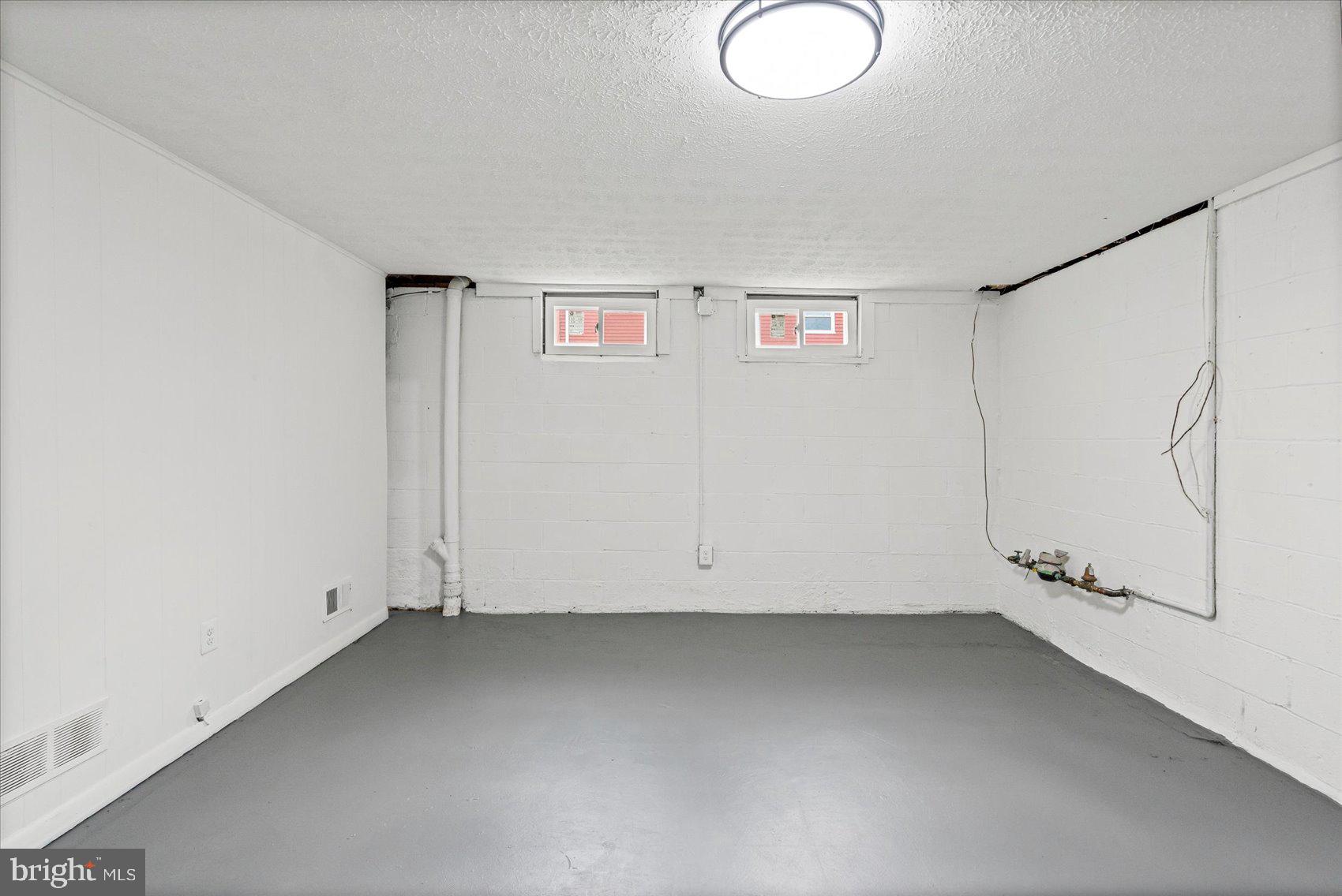 331 Laburnum Road Edgewood, MD 21040 - Photo 31 of 41 an empty room with white walls